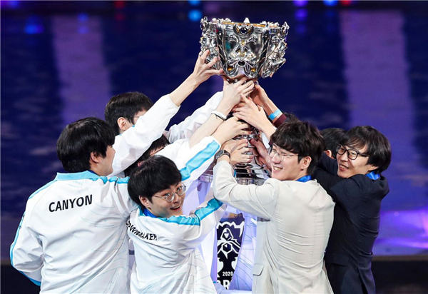 品牌而言 品牌而言