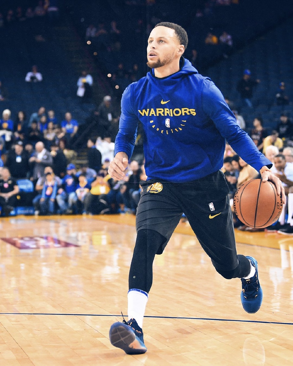 回球次数明 回球次数明